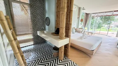 Deluxe Bungalow with Balcony — FarmSaijai Kohphangan
